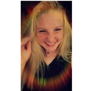 Meet your Posher, Kara